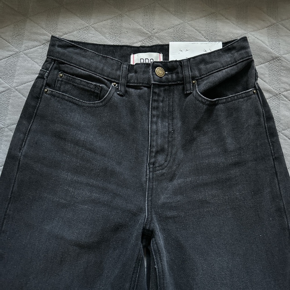 Urban Outfitters High & Wide Black Denim Jeans - Size 25